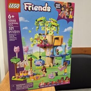 LEGO FRIENDS CAT BIRTHDAY PARTY New N Box 321 Pcs